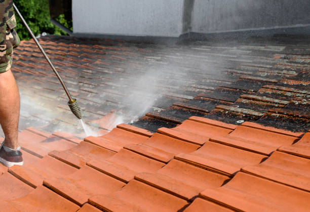 Why Choose Our Certified Pressure Washing Experts for Your Project Needs in Commerce, GA?