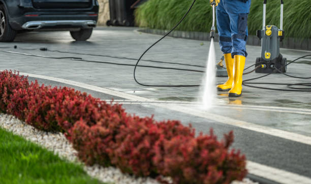 Why Choose Our Certified Pressure Washing Experts for Your Project Needs in Commerce, GA?